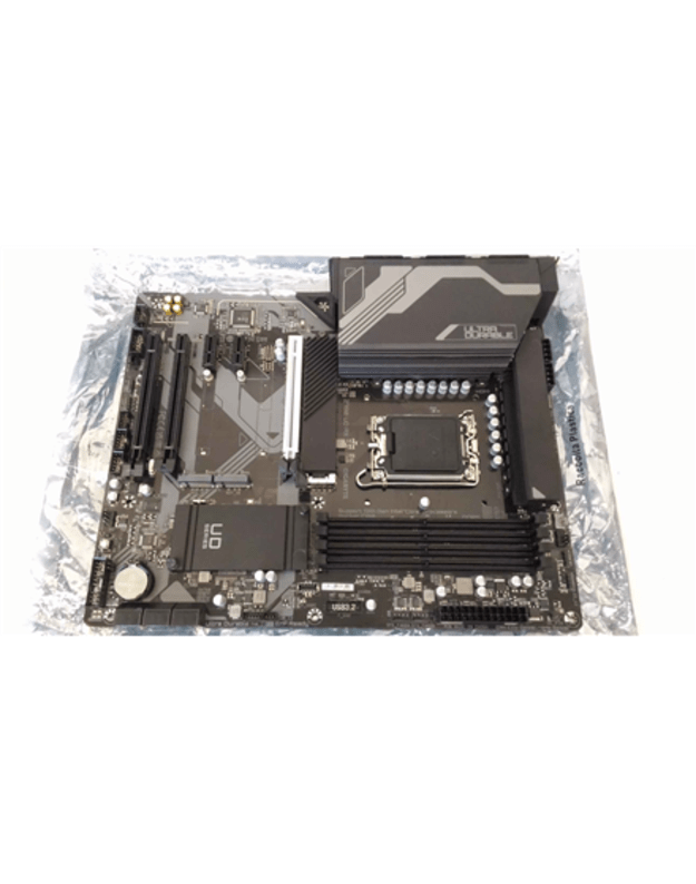 SALE OUT. GIGABYTE Z790 UD AX 1.0 M/B, REFURBISHED, WITHOUT MANUALS | Z790 UD AX 1.0 M/B | Processor family Intel | Processor socket LGA1700 | DDR5 DIMM | Memory slots 4 | Supported hard disk drive interfaces SATA, M.2 | Number of SATA connectors 6 | Chip