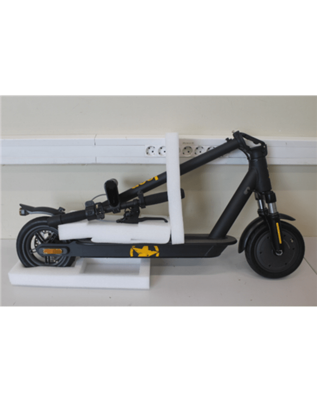 SALE OUT. Jeep E-Scooter 2XE Sentinel with Turn Signals, Black Jeep | 24 month(s)